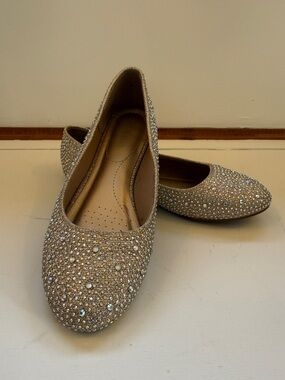 DREAM PAIRS Women's Sole-Shine Rhinestone Ballet Flats Shoes in Champagne